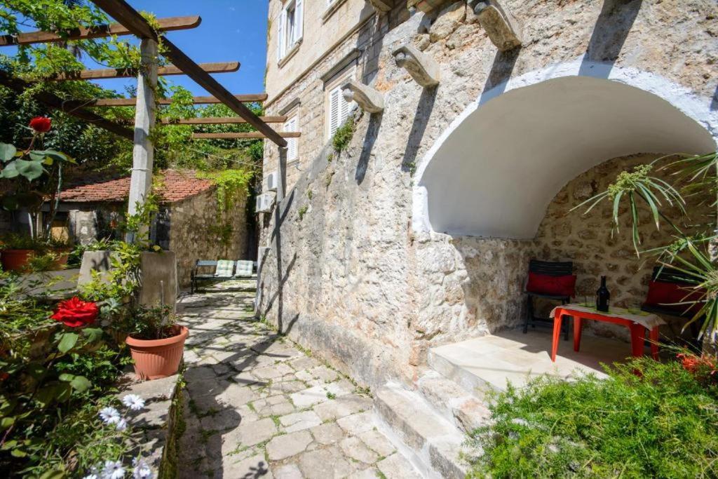 Stella City Center Accommodation Ντουμπρόβνικ Εξωτερικό φωτογραφία